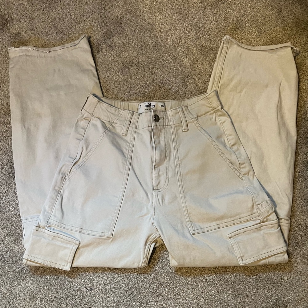 Hollister Hight waisted wide leg baggy cargo pants size small